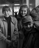 Школьники